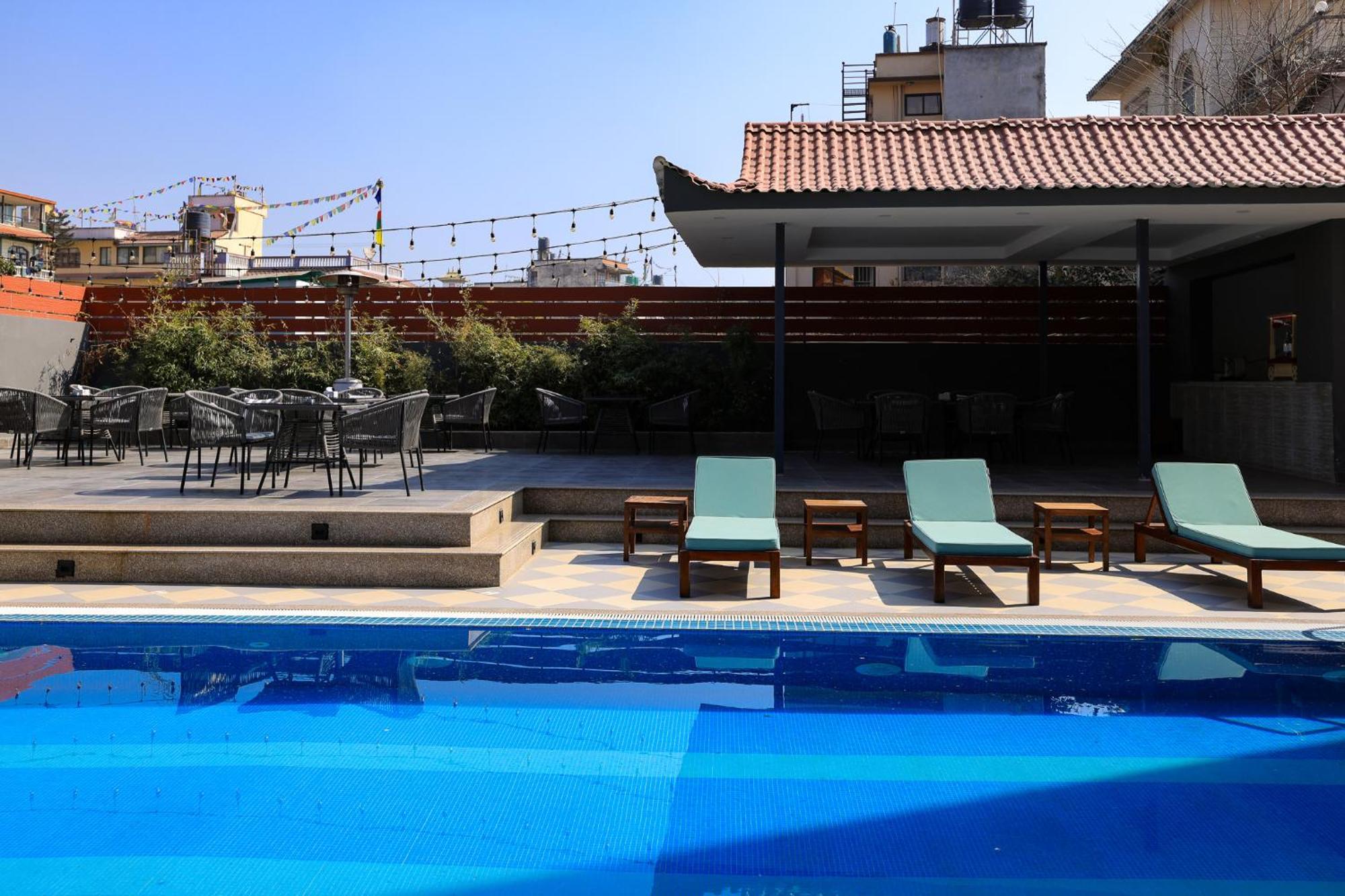 Hotel Dolmaling Catmandu Exterior foto