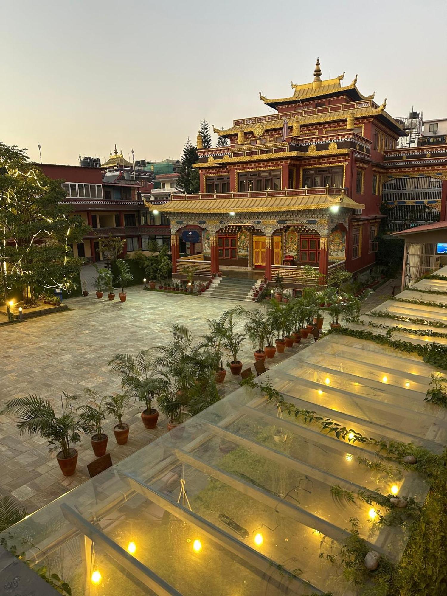 Hotel Dolmaling Catmandu Exterior foto